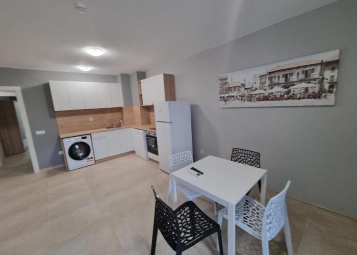 Top location apartment