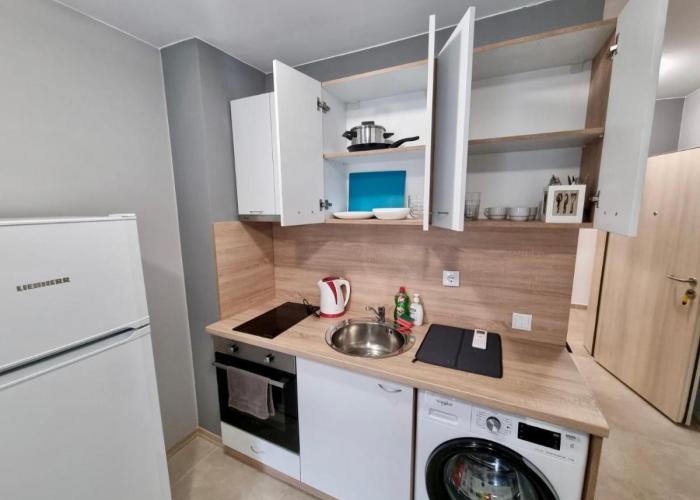 Top location apartment