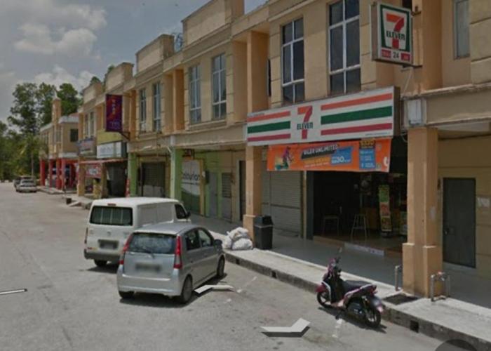 RaiRai Homestay Gambang