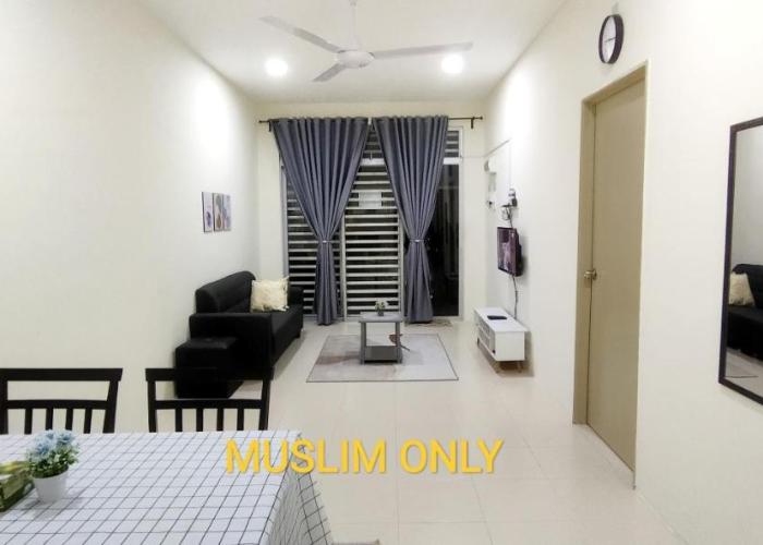 RaiRai Homestay Gambang