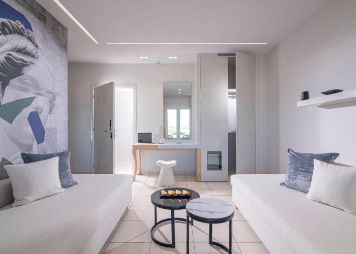 Filia Luxury Suites