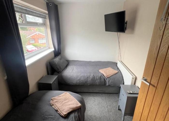 2 bed semi-detached house