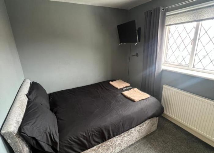 2 bed semi-detached house