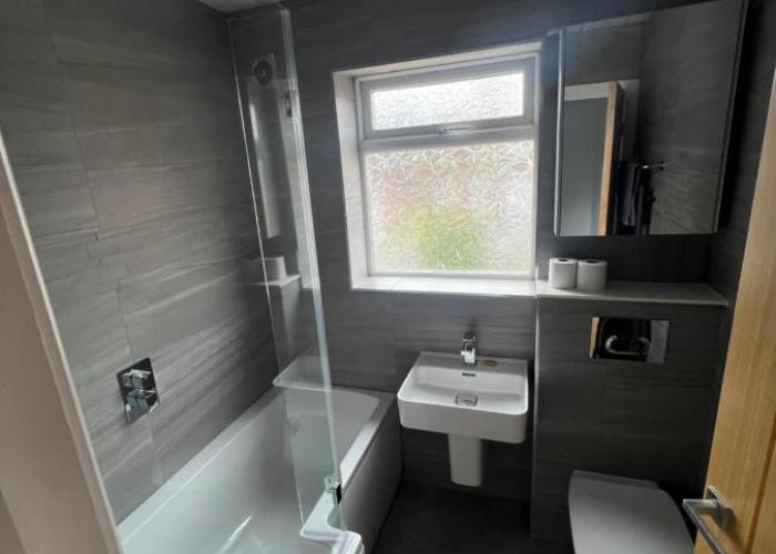 2 bed semi-detached house