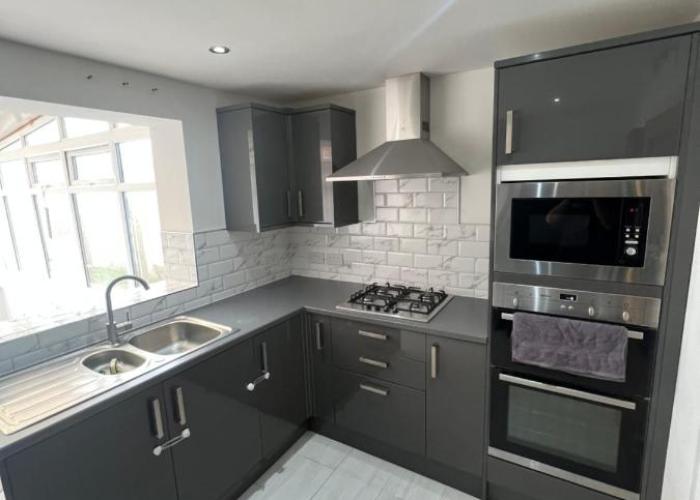 2 bed semi-detached house