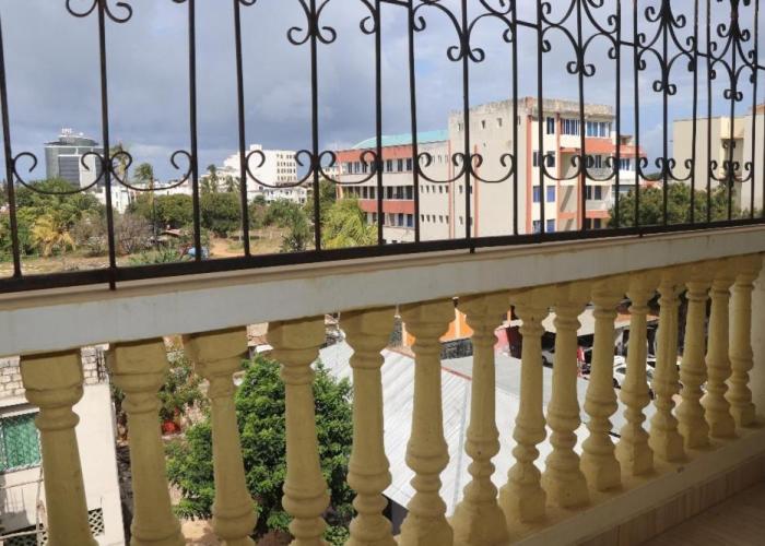 Homely,Stylish Nyali 2BR Suite w/ Hot Shower WIFI