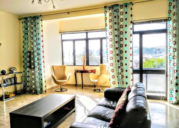 Enormous 3bedrooms seafront with balcony PDEH1-1