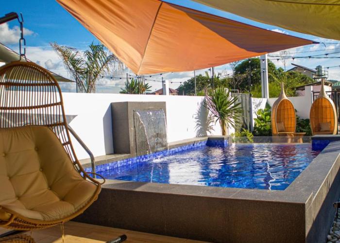Hidden Haven Subic Villa w/ Infinity Pool