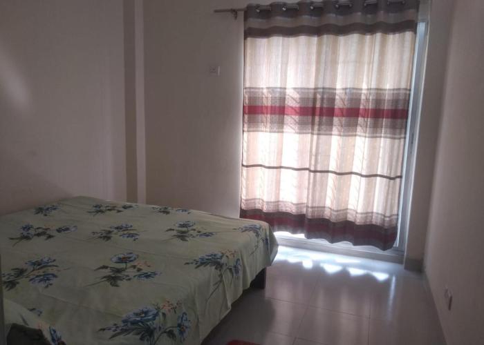 Secured Family Studio Apartment-near Airport,AC,Fridge,WiFi,Stove
