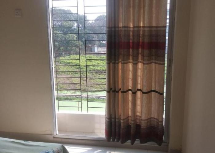 Secured Family Studio Apartment-near Airport,AC,Fridge,WiFi,Stove