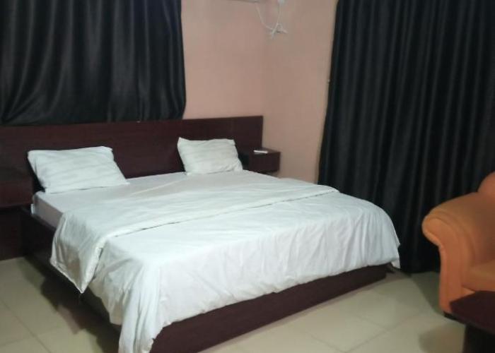 Life concept hotel and Lodge