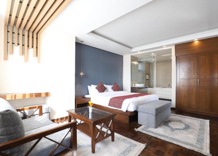 Apex Business Hotel