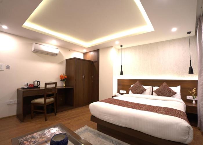 Apex Business Hotel