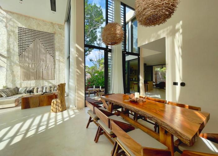 Jungle-chic luxurious Tulum home