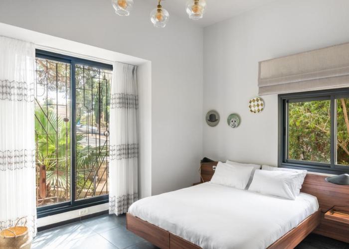 Olala Carmel Suites