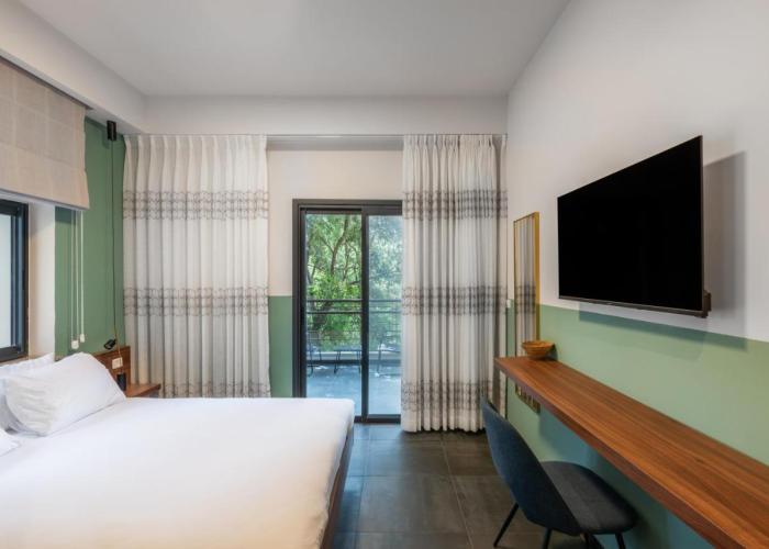 Olala Carmel Suites