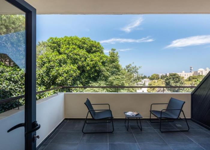 Olala Carmel Suites
