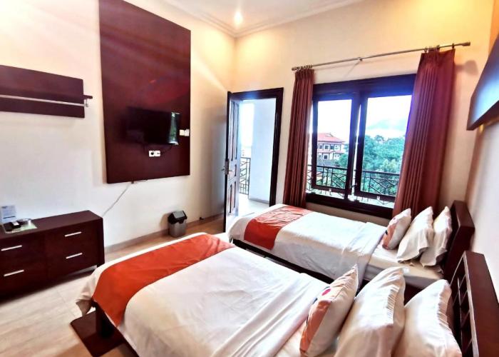Avila Ketapan Rame Hotel