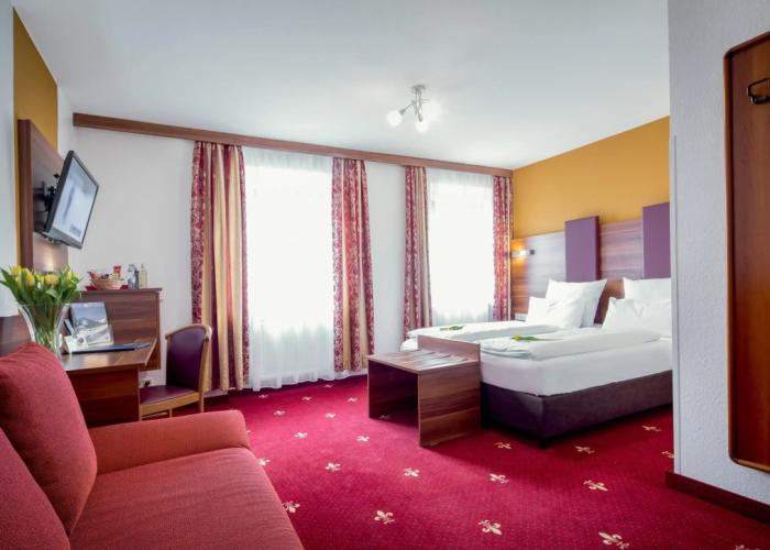 Hotel Burgschmiet