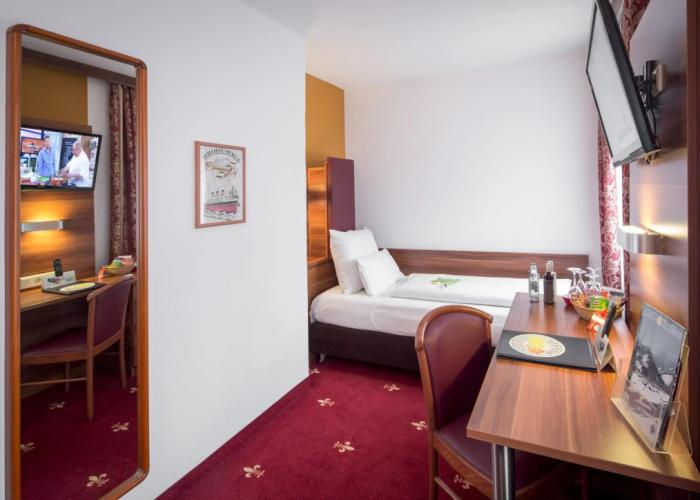 Hotel Burgschmiet