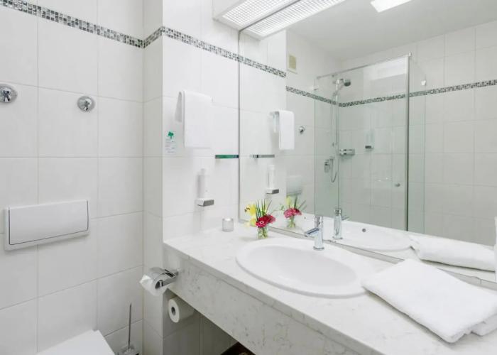Best Living Hotel Arotel