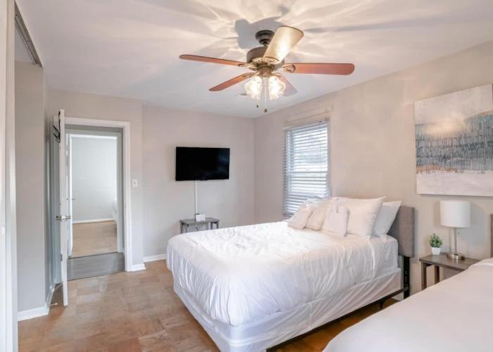 Enchanting Forestwood Retreat