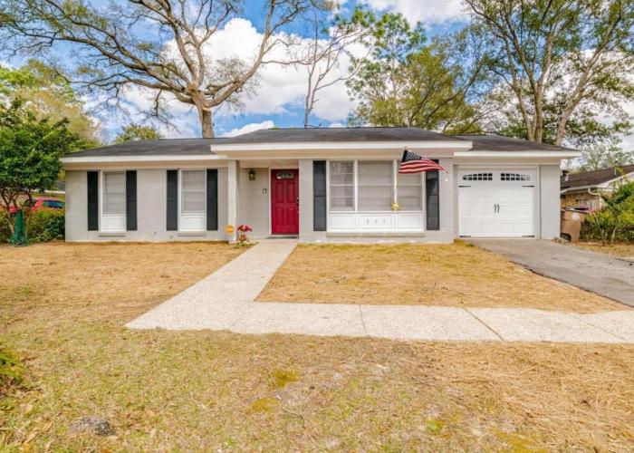 Enchanting Forestwood Retreat