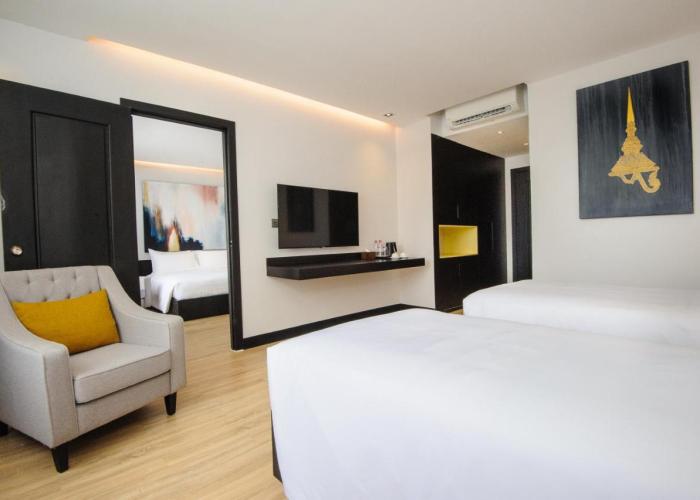 GLOW PARK HOTEL Grand Royal Palace