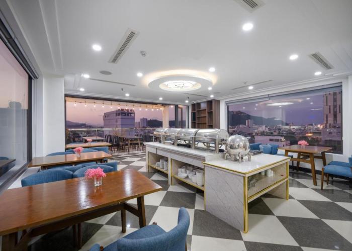 RAON Hotel