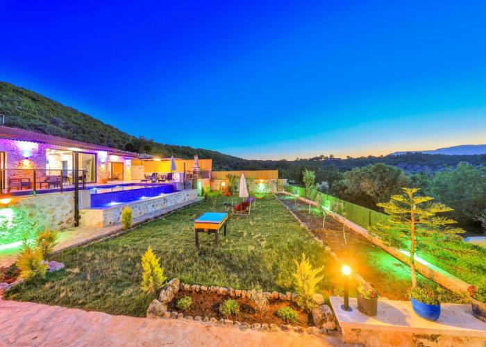 Villa Isında konağı