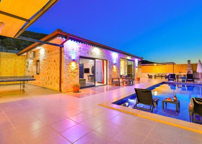 Villa Isında konağı