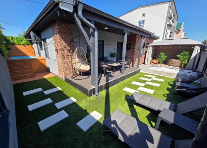 Relax House NS