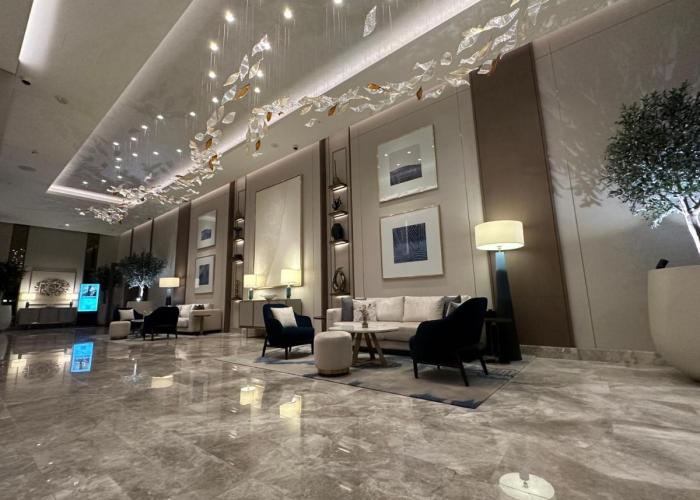 Address Luxurious Beachfront Presidential Suite