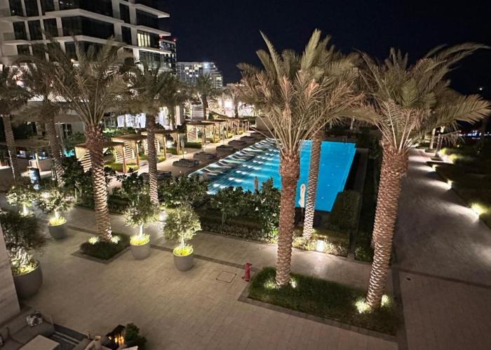 Address Luxurious Beachfront Presidential Suite