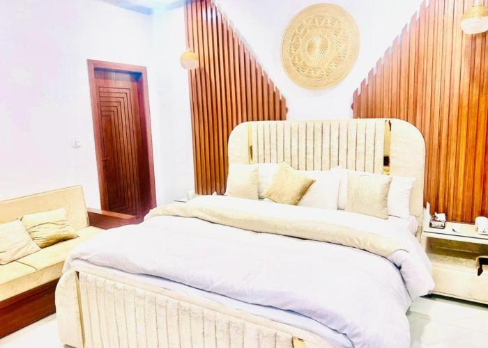 The Signature Hotel Multan