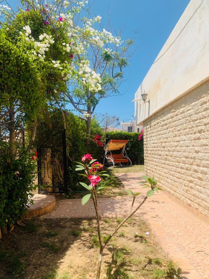 фото Chalet 3 bedrooms 2 toilets lotus north cost stand alone 3 Ac 2 stand fan families are preferred