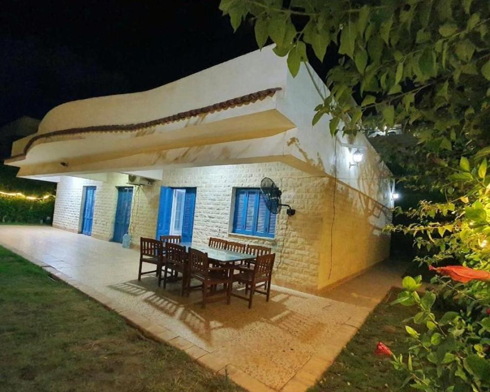 фото Chalet 3 bedrooms 2 toilets lotus north cost stand alone 3 Ac 2 stand fan families are preferred