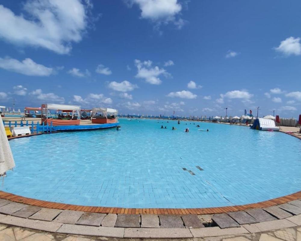 фото Chalet 3 bedrooms 2 toilets lotus north cost stand alone 3 Ac 2 stand fan families are preferred