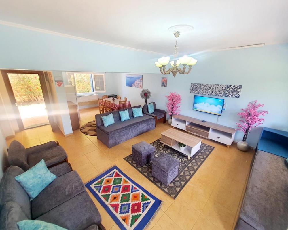 фото Chalet 3 bedrooms 2 toilets lotus north cost stand alone 3 Ac 2 stand fan families are preferred