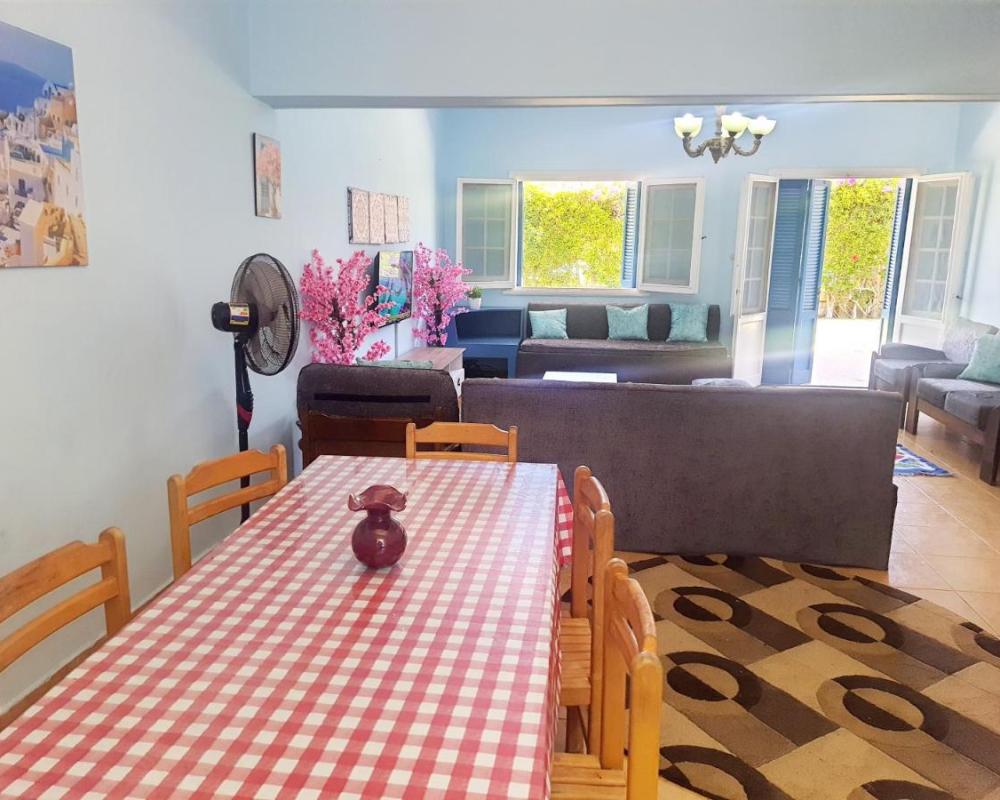 фото Chalet 3 bedrooms 2 toilets lotus north cost stand alone 3 Ac 2 stand fan families are preferred