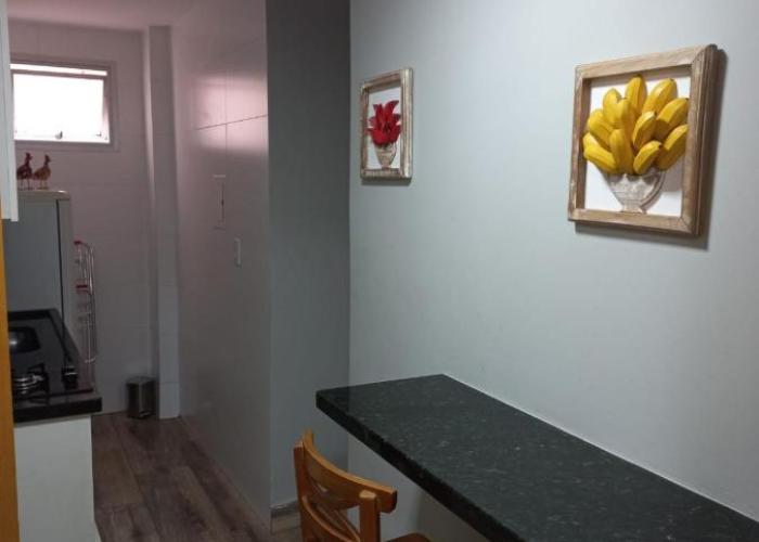 Flat Beverly Hills 101A