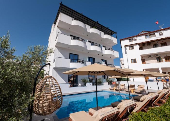 Monel Hotel