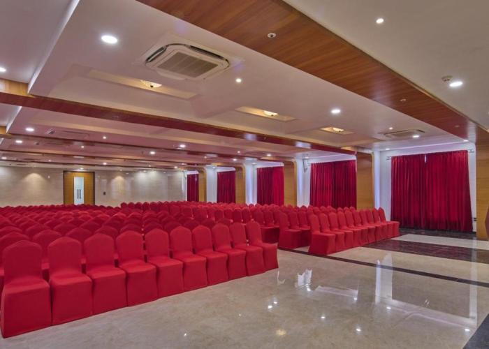 Golden Tulip Tirupati