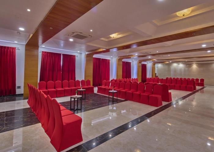 Golden Tulip Tirupati