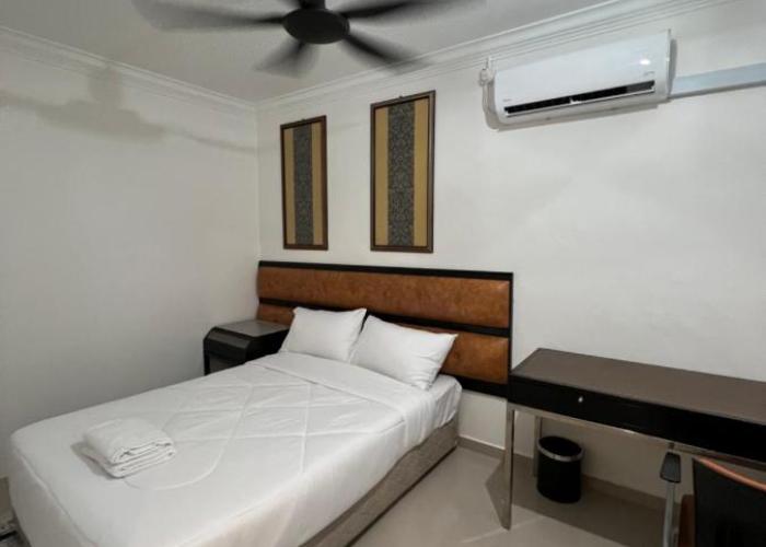 Laena Homestay