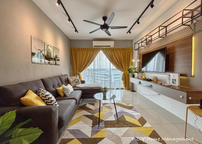 Manhattan Condo Ipoh Waterpark PoolView FREE Carpark & Netflix by PLY Home