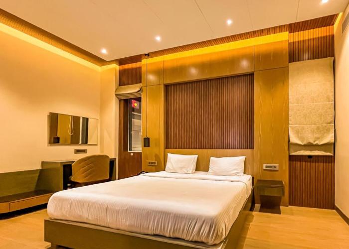 Symphony Inn