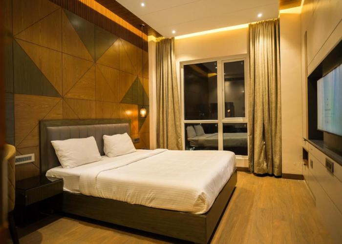 Symphony Inn
