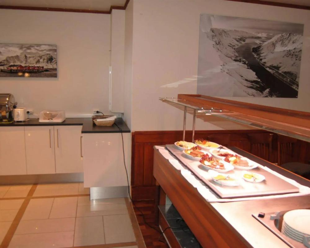фото Bjerkvik Hotell