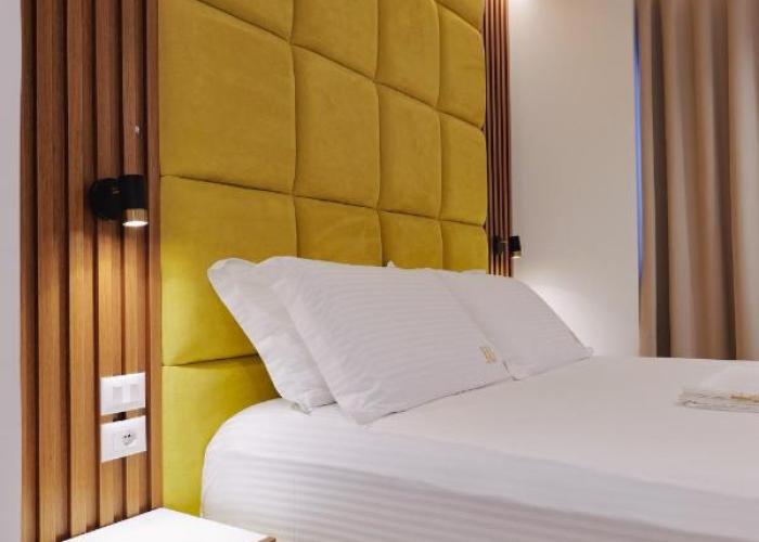 HOTEL RENATO